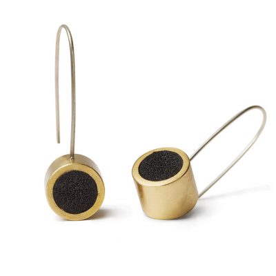 iloni Jewellery - Black hanging earrings - Shopfox