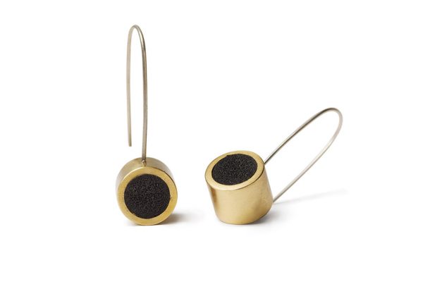 iloni Jewellery - Black hanging earrings - Shopfox