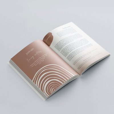 Caitlyn de Beer - walk out on the water for women - Shopfox