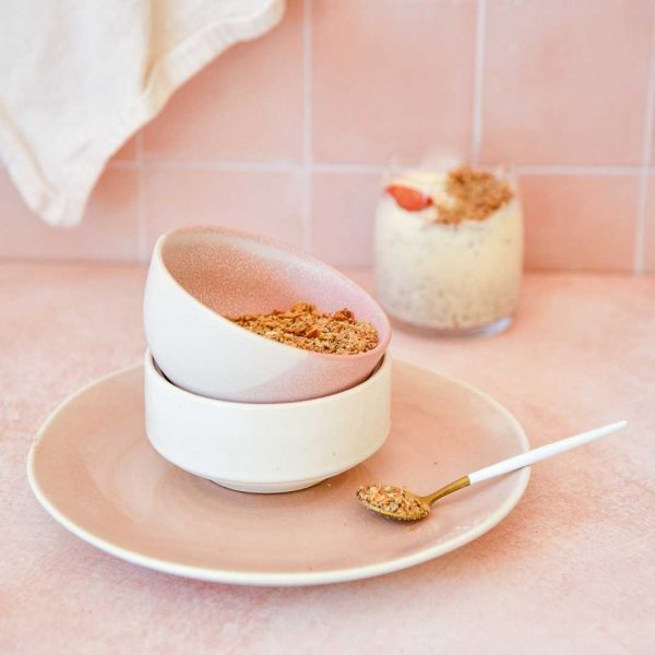 Avoine Honey Almond Cereal in a bowl - Shopfox