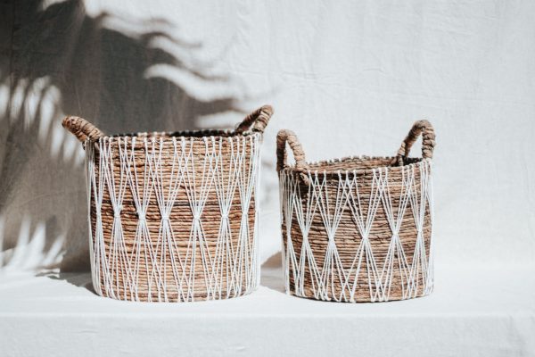 Love Your Home - Woven basket with white string - Shopfox