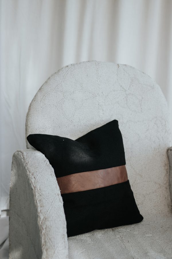 Saint Interiors - Minx Single Stripe Cushion Cover - Shopfox