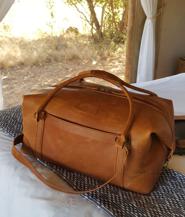 Wanderer Handcrafted Leather - Livingstone Travel Bag - Toffee - Shopfox