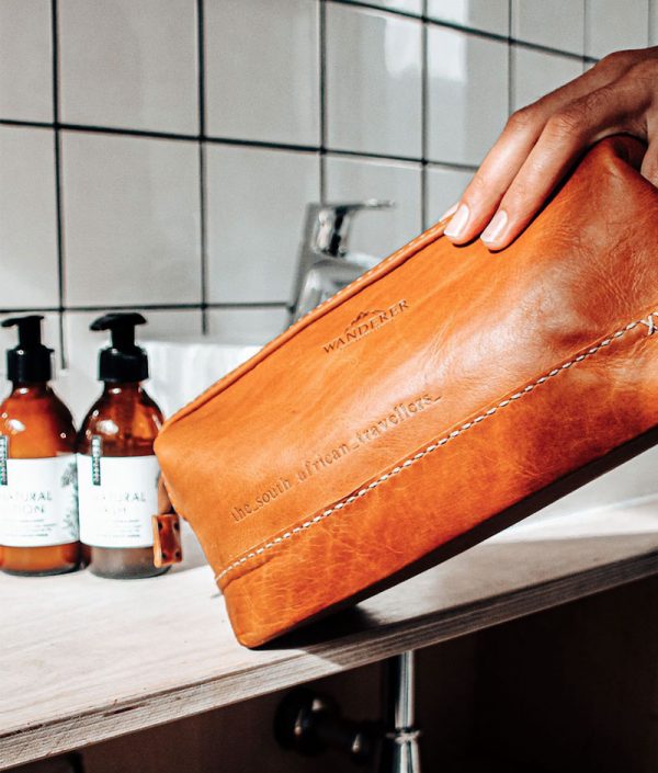 Wanderer Handcrafted Leather - Leather Toiletry bag - Shopfox