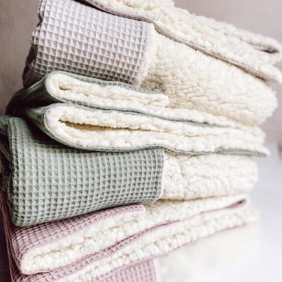 Waffle Weave and Sherpa Blanket - Shopfox