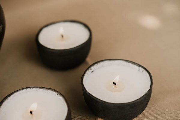 Passionfruit Ceramics - Wanderlust Candle in Charcoal - Shopfox
